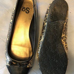 Ladies ballerina shoes